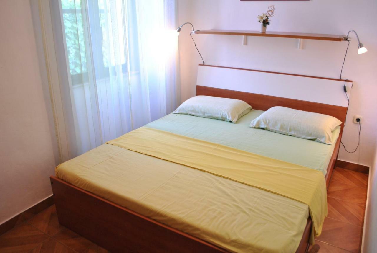Apartament Old Town Uspon Pula Zewnętrze zdjęcie