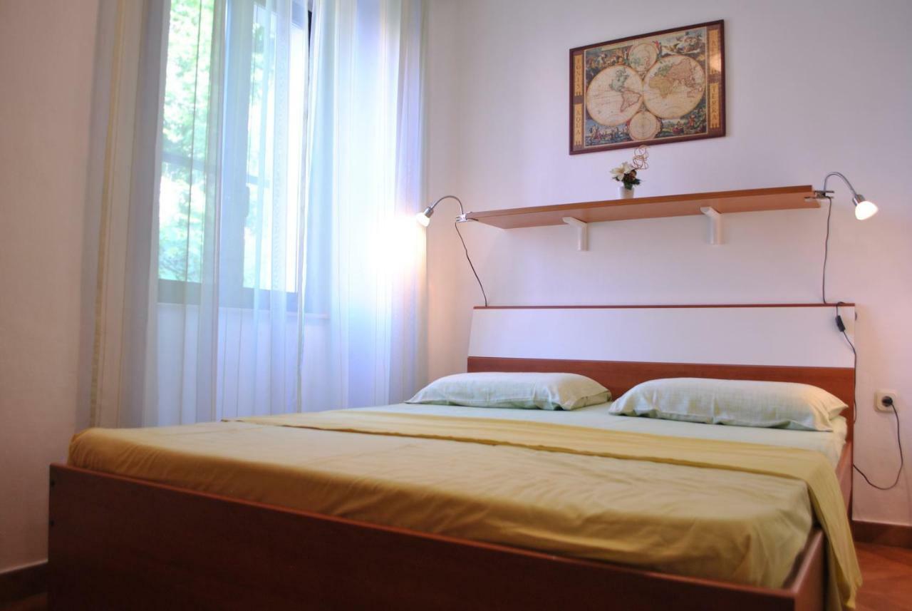 Apartament Old Town Uspon Pula Zewnętrze zdjęcie